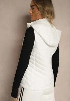 Biała Kamizelka z Ozdobnym Pikowaniem i Kapturem z Możliwością Odpięcia Ninaviona
