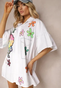 Biała Koszula Długa z Rękawami 3/4 Zapinana na Guziki z Ozdobnymi Naszywkami Vieva