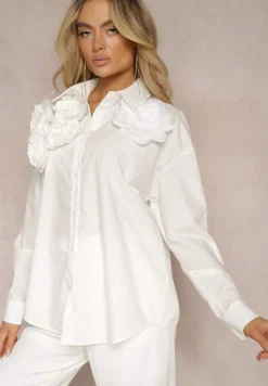 Biała Koszula o Klasycznym Kroju z Aplikacją w Kształcie Kwiatów Neobba