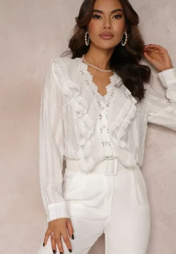 Biała Koszula z Koronką Falbankami i Perłowymi Guzikami Wildberg
