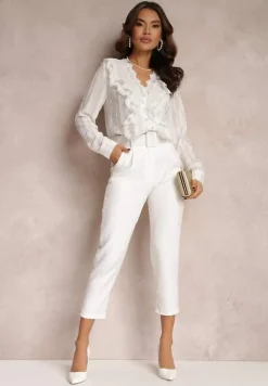 Biała Koszula z Koronką Falbankami i Perłowymi Guzikami Wildberg