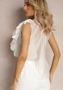 Biała Koszula z Szerokimi Falbanami z Przodu i na Ramionach Clioni