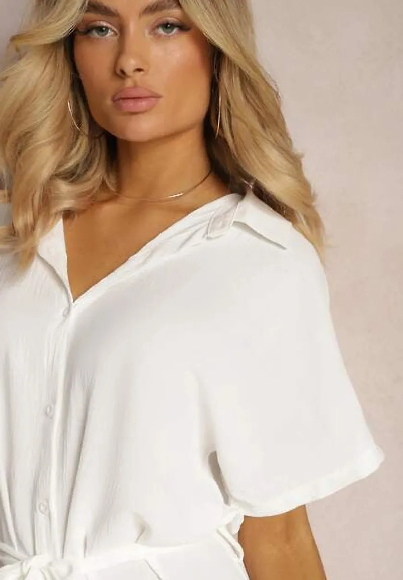 Biała Koszulowa Sukienka z Wiskozy z Materiałowym Paskiem w Talii Gialara