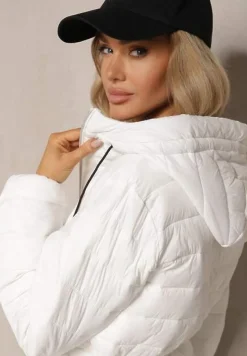 Biała Kurtka z Kapturem Ozdobiona Pikowaniem i Sznurkami Zaimara