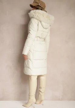 Biała Kurtka z Pikowanymi Przeszyciami i Kapturem z Futrem z Możliwością Odpięcia Innaia