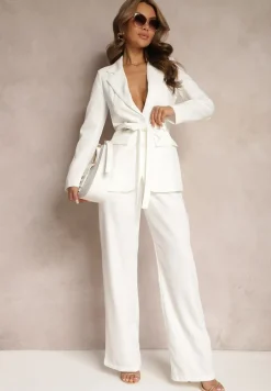 Biała Marynarka o Jednorzędowym Fasonie z Dwoma Ozdobnymi Paskami Anellana