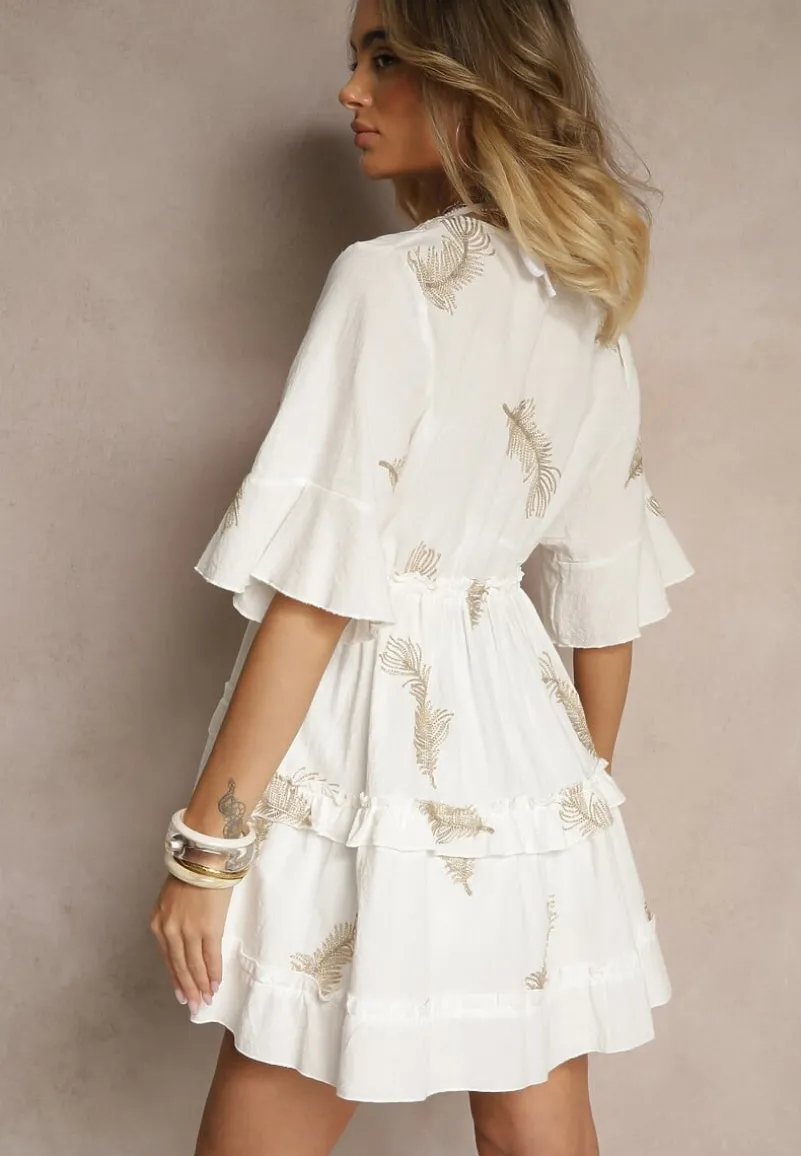 Biała Narzutka z Bawełną Wiskozą Haftami i Metaliczną Nicią Milhira