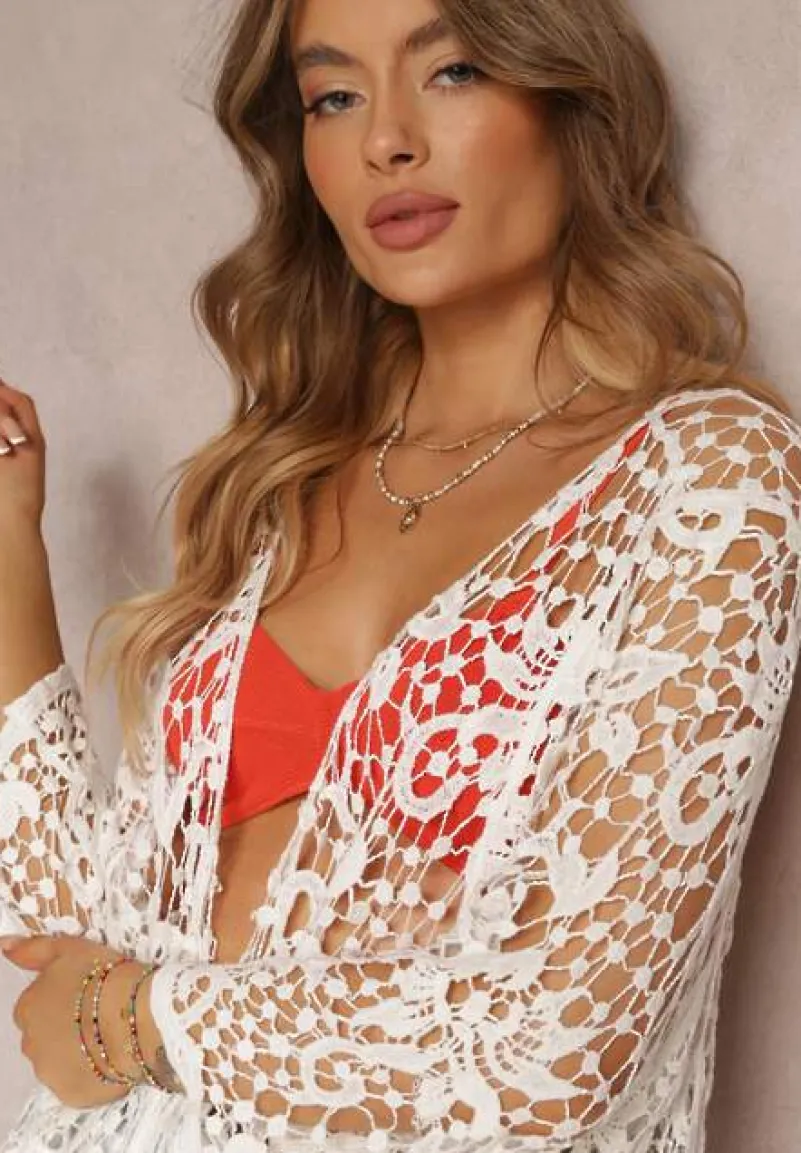 Biała Narzutka z Szydełkowej Tkaniny z Paskiem Henih