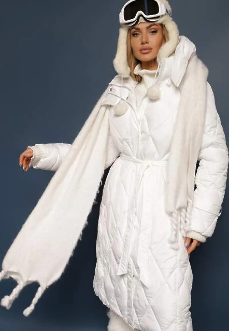 Biała Pikowana Kurtka Płaszcz za Kolano Wiązana w Pasie z Kapturem Klavsa