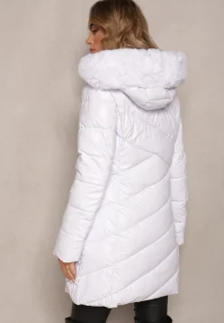 Biała Pikowana Kurtka z Odpinanym Kapturem i Ozdobnym Futerkiem Ainoa
