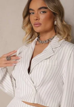 Biała Prążkowana Marynarka o Krótkim Dwurzędowym Kroju Redisna