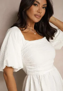 Biała Rozkloszowana Sukienka z Elastyczną Górą i Bufkami na Ramionach Velzemia