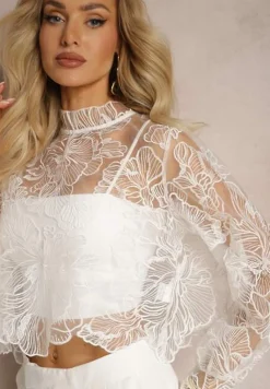 Biała Siateczkowa Bluzka ze Stójką z Haftowanym Kwiatowym Wzorem Alerfia