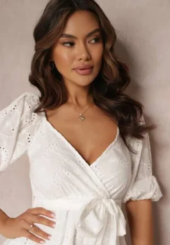 Biała Sukienka Echopeia