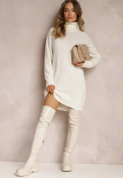 Biała Sukienka Wełniana Oversize z Golfem Revite