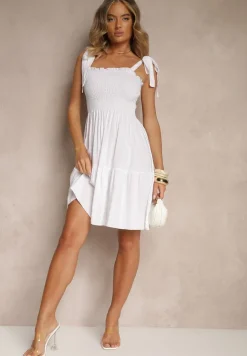 Biała Sukienka z Bawełny Ozdobiona Wiązaniem Tollasea