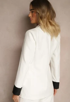 Biała Taliowana Marynarka Ozdobiona Klapami Evelhiria