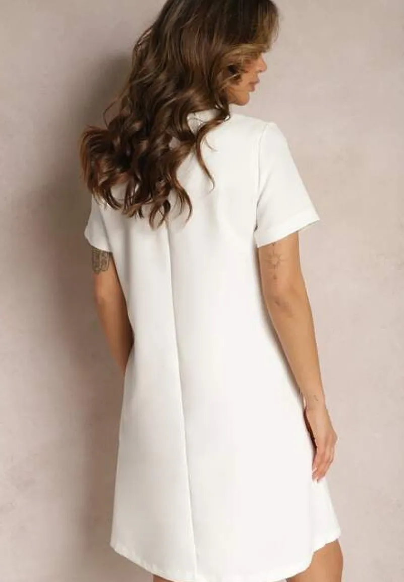 Biała Trapezowa Sukienka Mini z Krótkim Rękawem i Kieszeniami Vrea