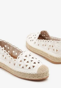 Białe Ażurowe Espadryle na Płaskiej Plecionej Podeszwie Sepanisse
