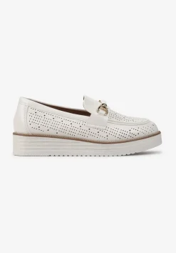 Białe Ażurowe Półbuty z Minimalistyczną Klamerką Narielle