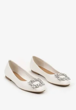 Białe Balerinki na Płaskiej Podeszwie z Metaliczną Ozdobą Oranivia