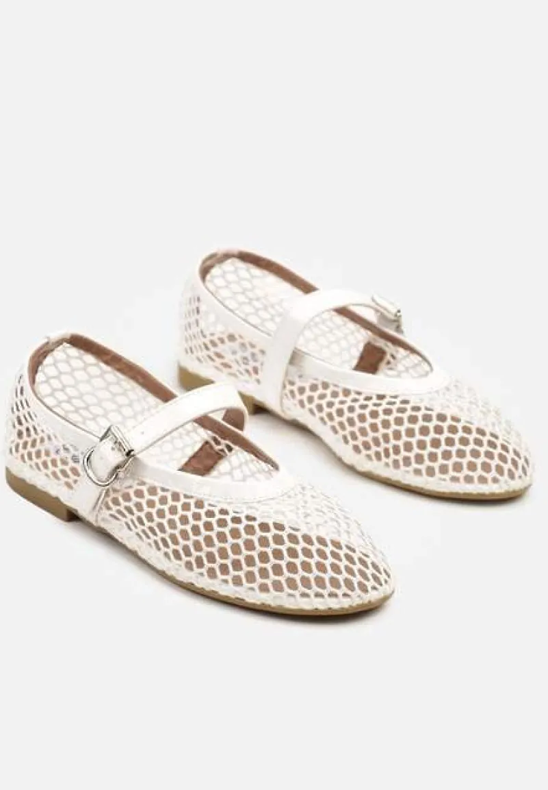 Białe Balerinki w Stylu Mary Jane z Siateczki Miltewi