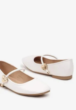Białe Balerinki z Kwadratowym Noskiem i Ozdobną Sprzączką Neovia