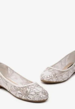 Białe Balerinki z Przeszyciami Ozdobione Cekinami Vellamira