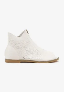 Białe Botki ze Skórzaną Wkładką z Tłoczoną Cholewką Lirive