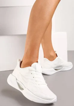Białe Buty Sportowe na Płaskiej Podeszwie ze Sznurowaniem Assah