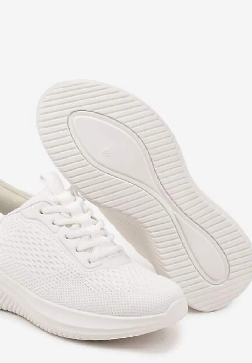 Białe Buty Sportowe Sneakersy z Siateczki na Podeszwie z Tłoczeniami Kortebia
