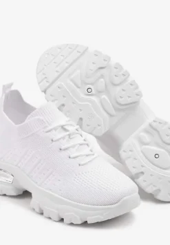 Białe Buty Sportowe Sneakersy z Siateczki na Tłoczonej Podeszwie Zdobionej Aplikacją Neltewia