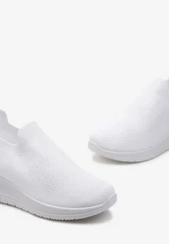 Białe Buty Sportowe z Elastyczną Cholewką na Małym Koturnie Etruda