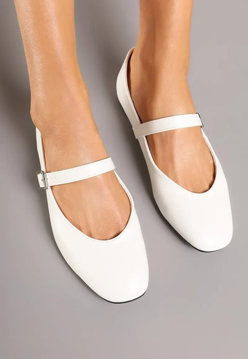Białe Casualowe Balerinki z Paskiem ze Sprzączką Asideria