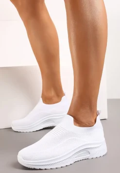 Białe Casualowe Buty Sportowe na Grubszej Podeszwie Ozdobione Perforacją Fiovena