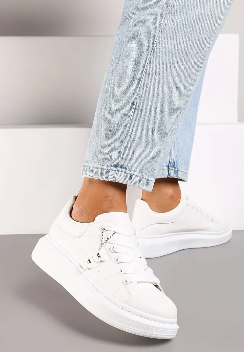 Białe Casualowe Sneakersy z Zawieszką Misiem Ulevidia