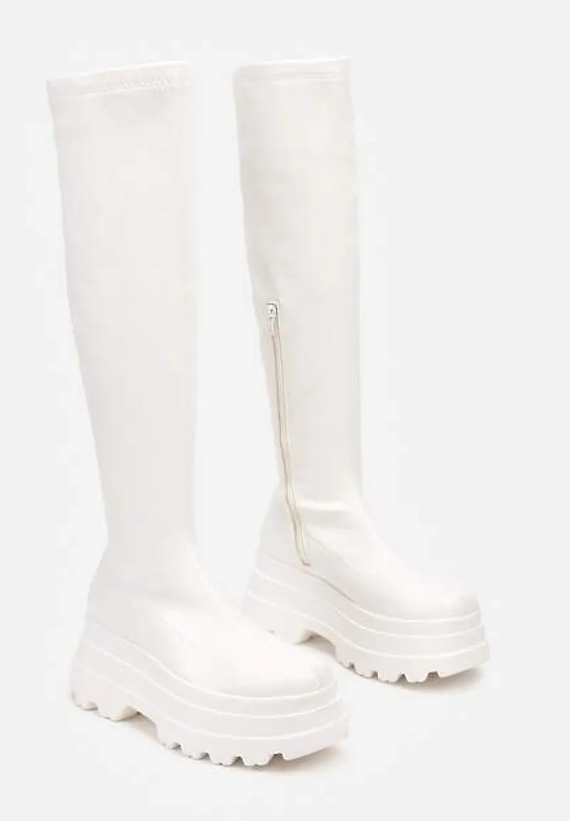 Białe Caualowe Kozaki w Stylu Muszkieterek na Platformie Leniefra