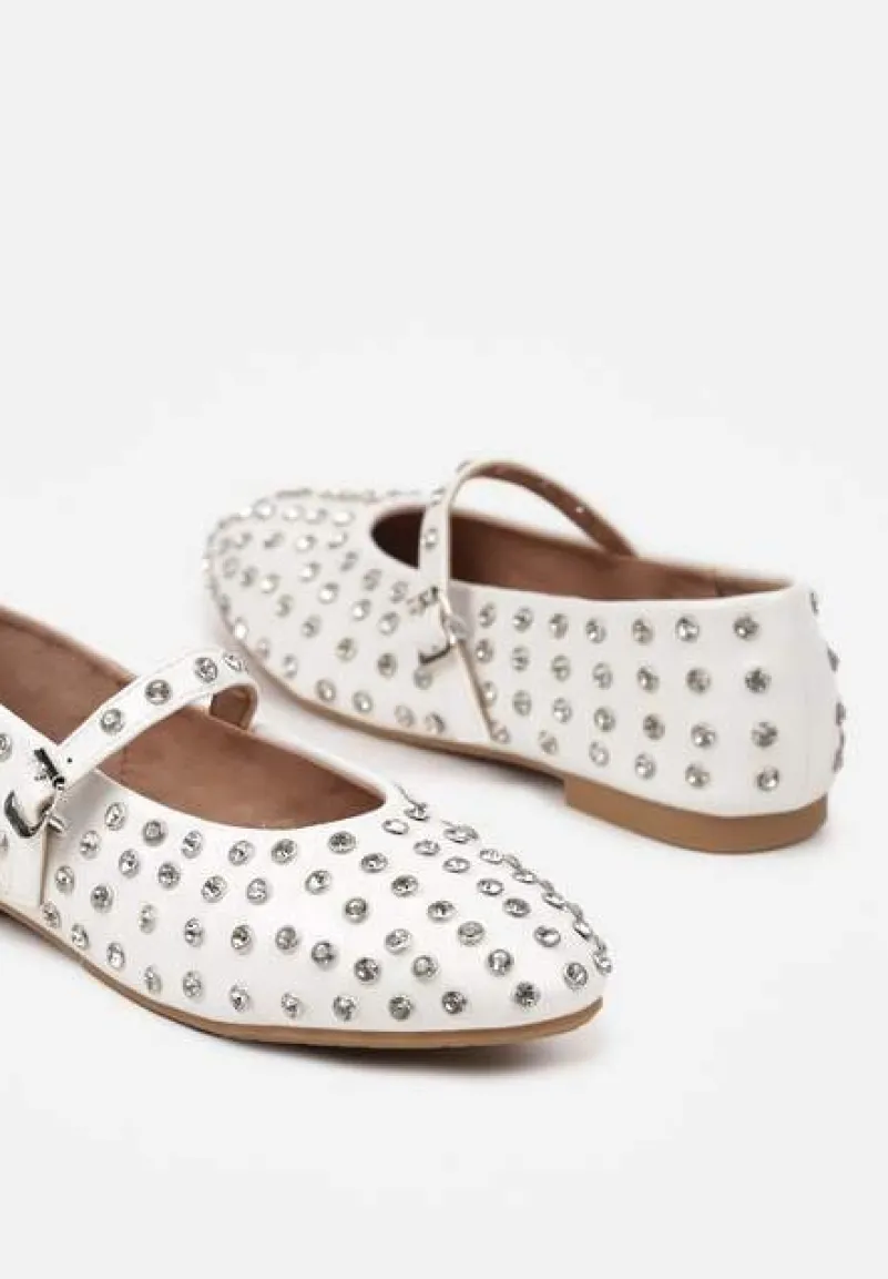 Białe Cyrkoniowe Balerinki na Płaskiej Podeszwie z Ozdobnym Paskiem Bararia