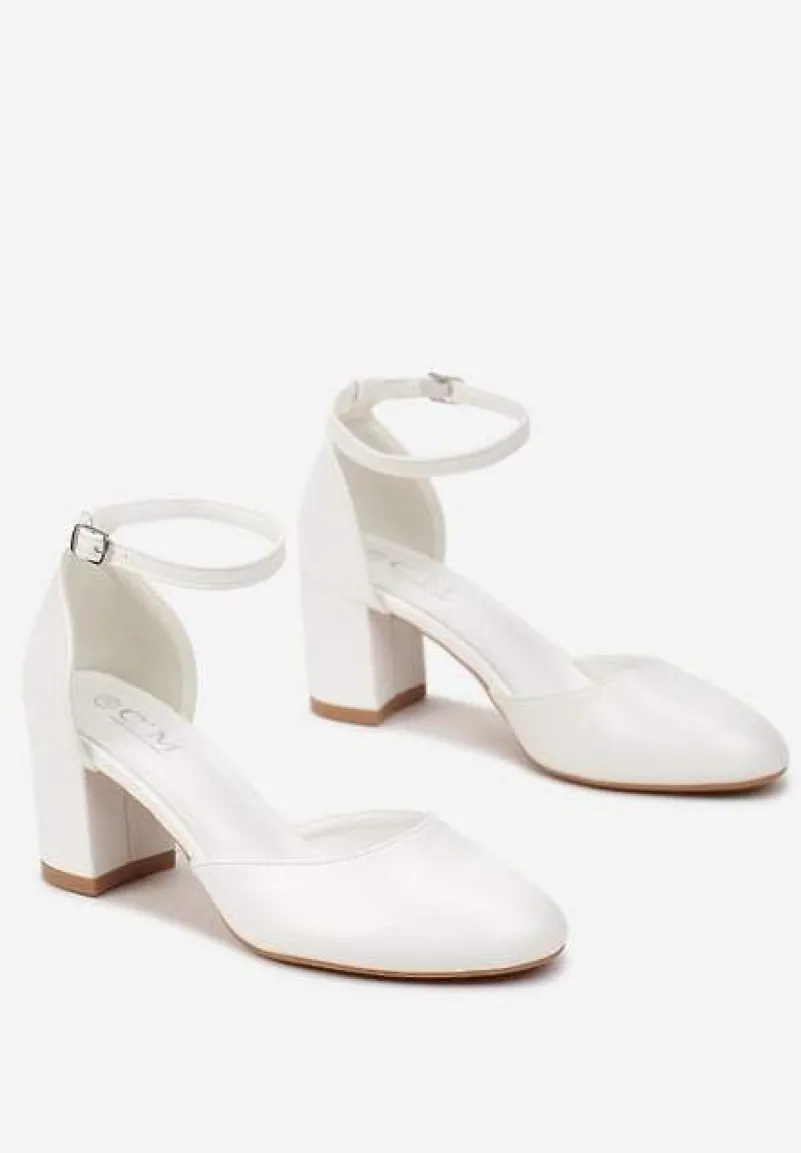 Białe Czółenka na Obcasie Zapinane na Pasek z Klamerką Vitalia