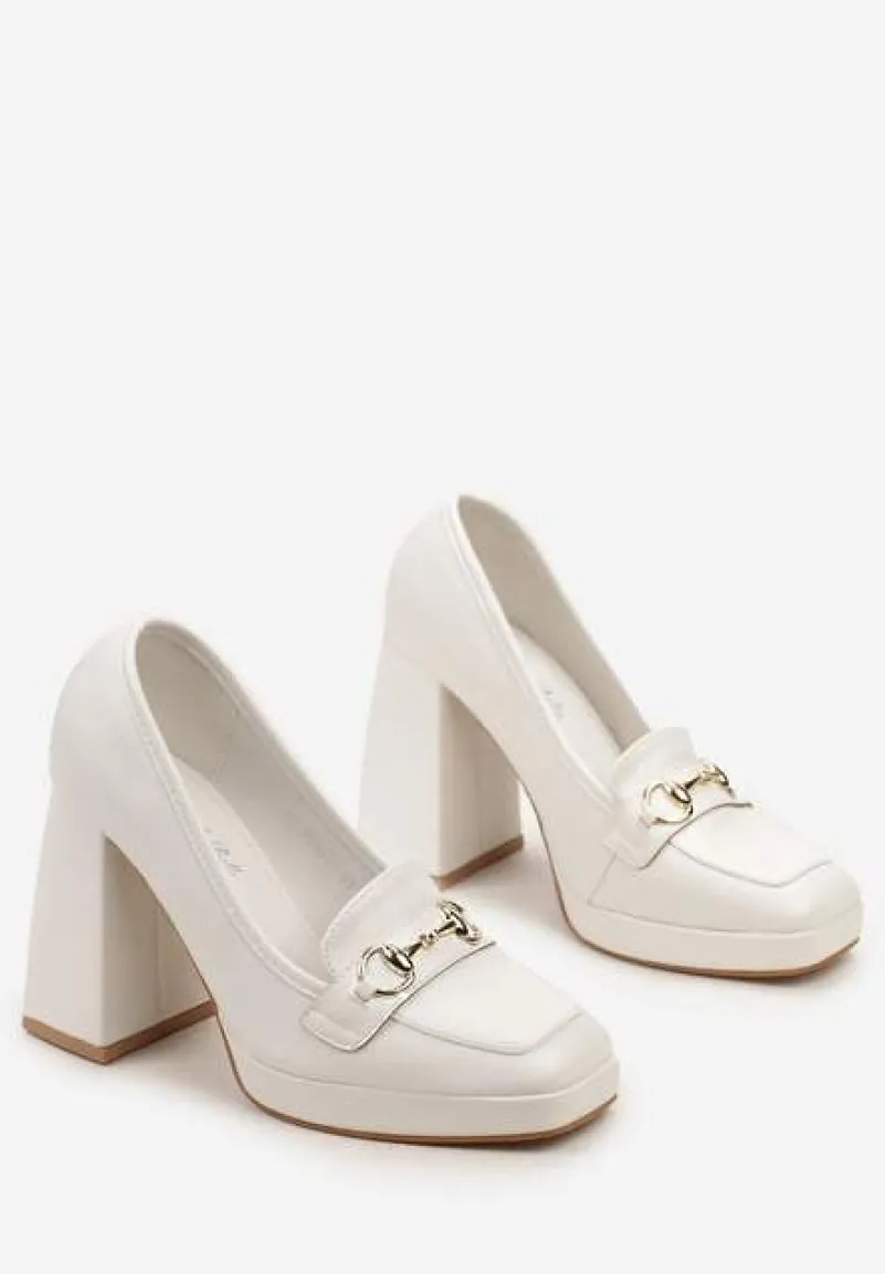 Białe Czółenka na Wysokim Słupku z Platformą i Metalową Klamerką Paliotte