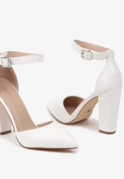 Białe Czółenka Vices na Słupku z Paskiem Wokół Kostki Izalithea