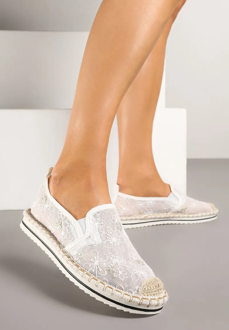 Białe Espadryle z Ozdobną Plecionką Eranoria
