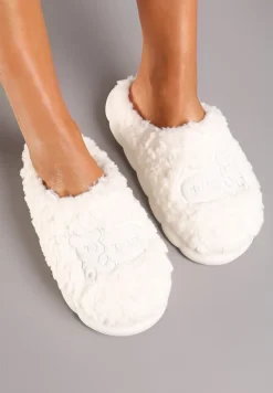 Białe Futerkowe Kapcie na Grubej Tłoczonej Podeszwie Naritevia
