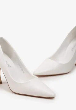 Białe Geometryczne Szpilki ze Szpiczastym Noskiem Uzina