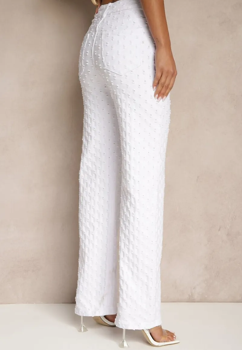 Białe Jeansy z Bawełny Ozdobione Aplikacjami 3D Tilalisse