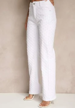 Białe Jeansy z Bawełny Ozdobione Aplikacjami 3D Tilalisse