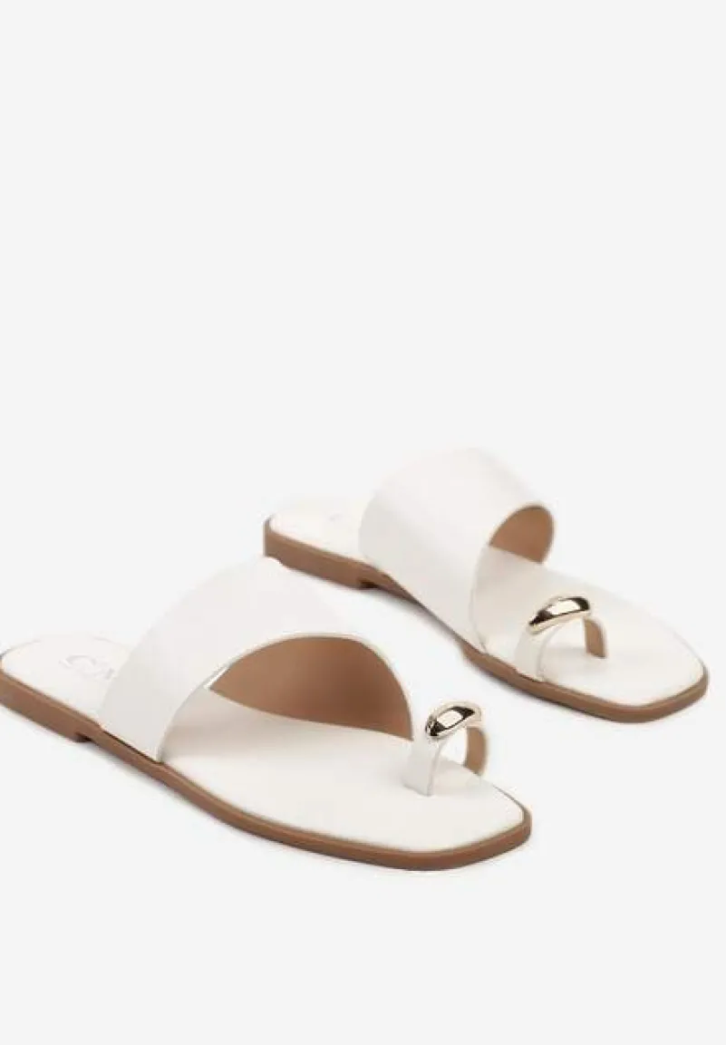 Białe Klapki Japonki Zdobione Elegancką Aplikacją Reanelora