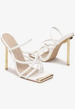 Białe Klapki Klymoreia