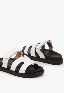 Białe Klapki Typu Gladiatorki z Paskiem na Rzep Nonwen