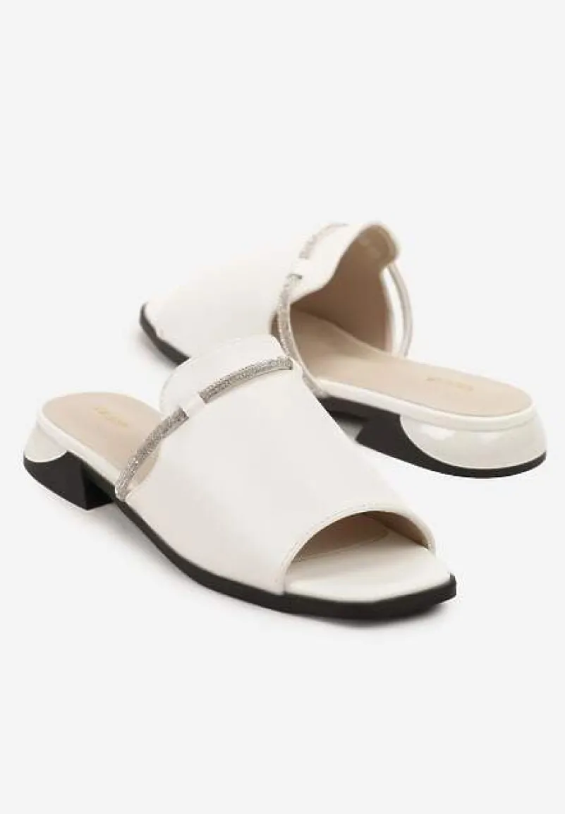 Białe Klapki Vices z Cyrkoniami Tilindrea